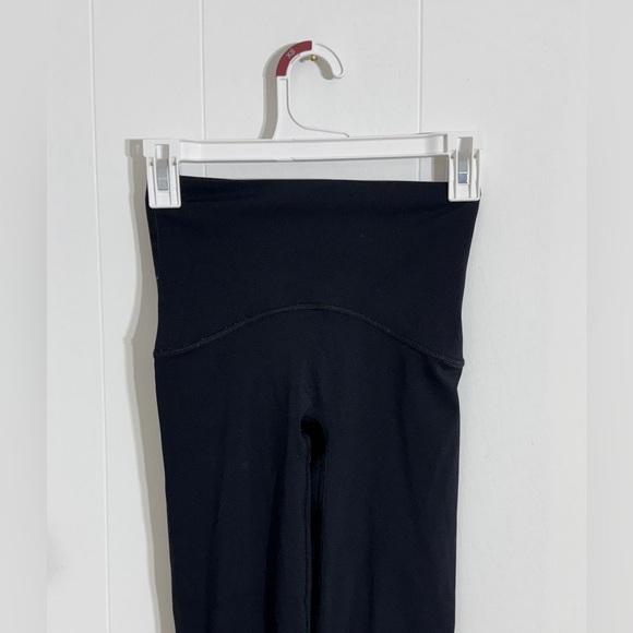 Spanx Booty Boost 7/8 leggings - Picture 4 of 7